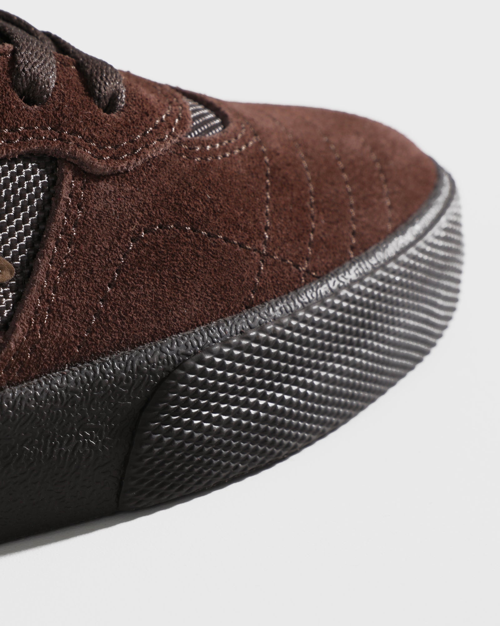 lakai-cambridge-chestnut-suede-monochrome-skate-schuh image 4