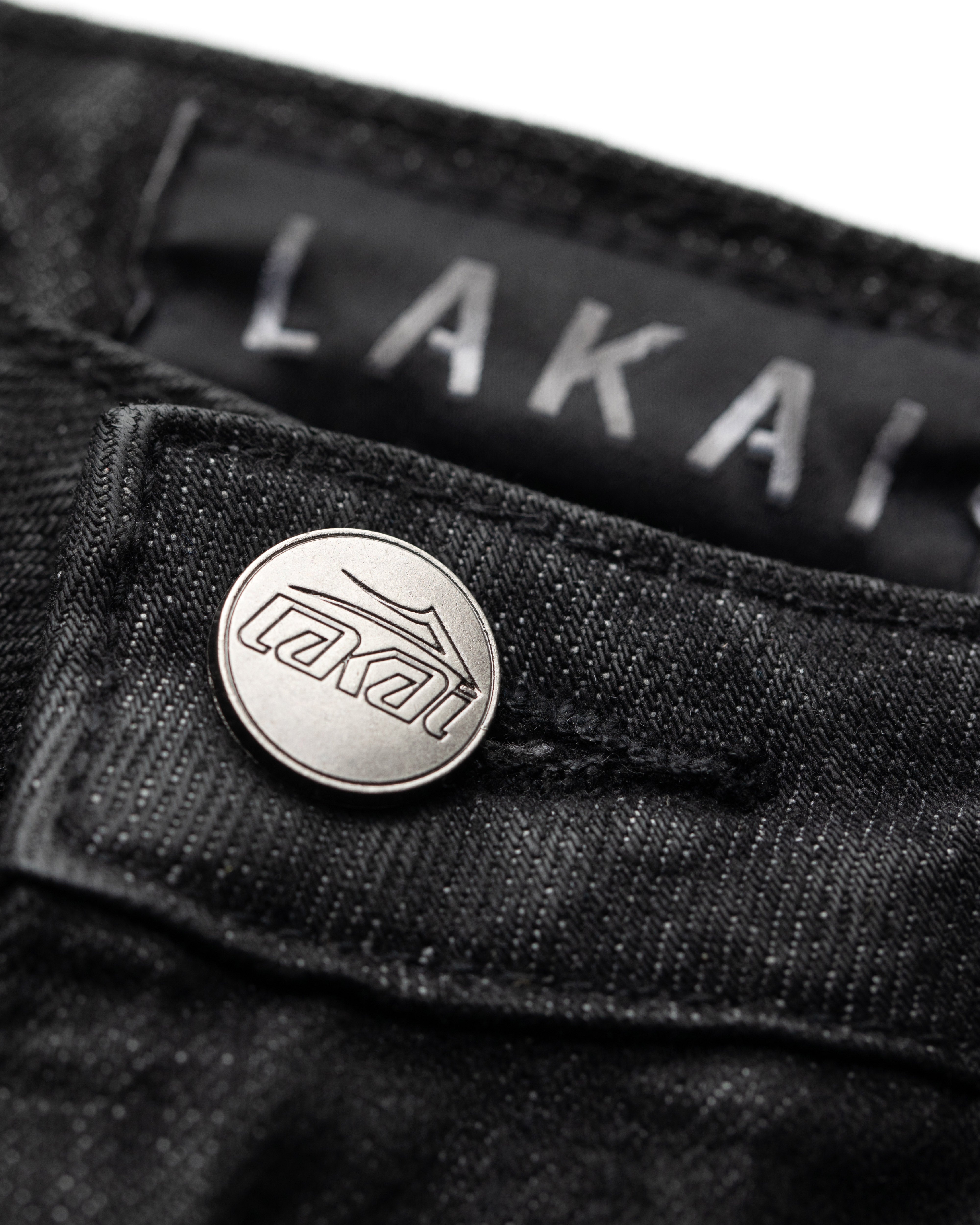 lakai-waxed-bootcut-denim-schwarz image 2