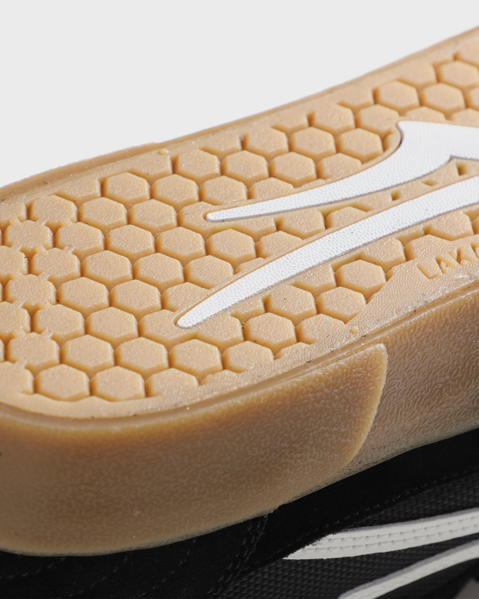 lakai-cambridge-black-gum-suede image 6