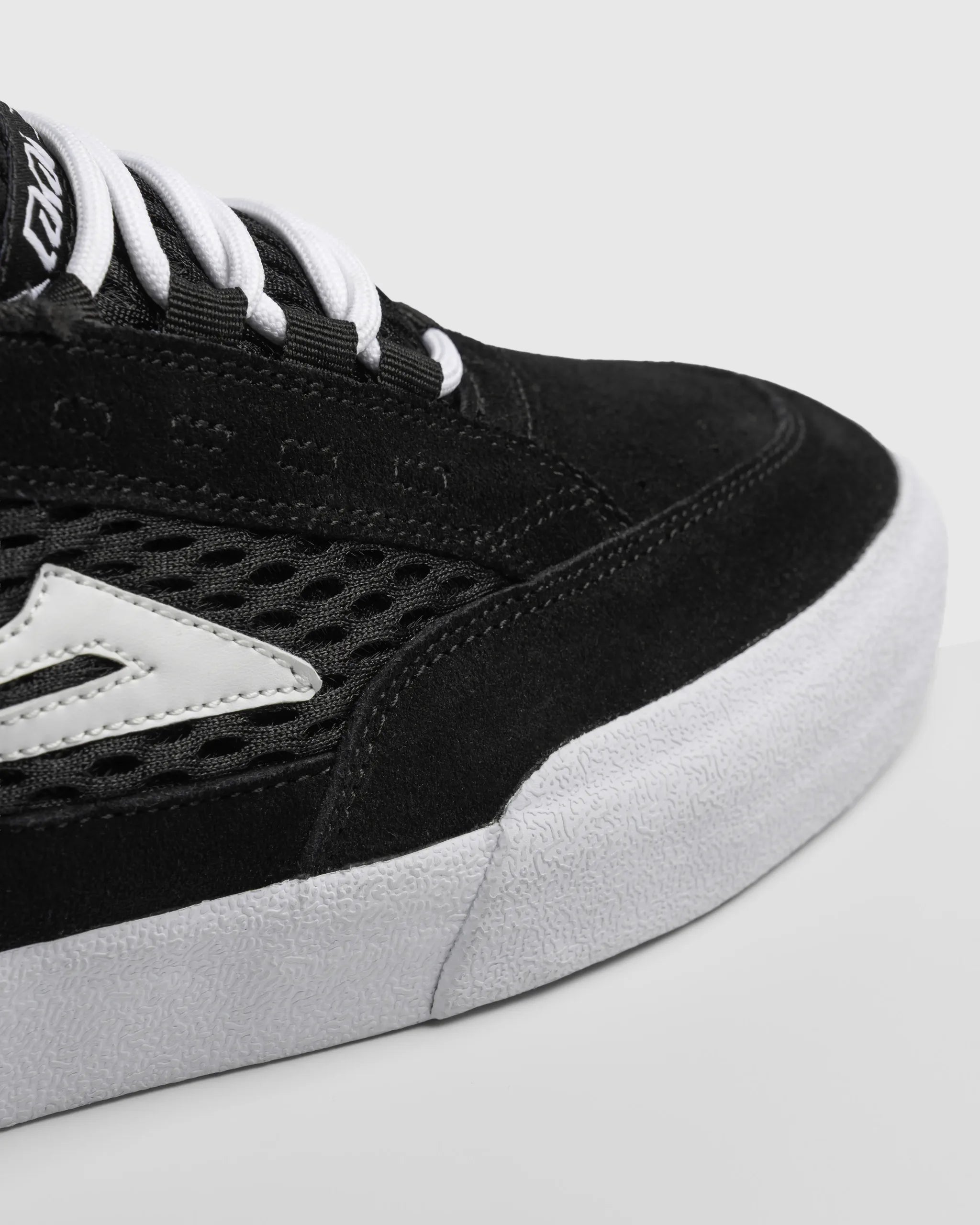 lakai-aran-skateschuh-black-suede-white-heritage-trifft-performance image 4