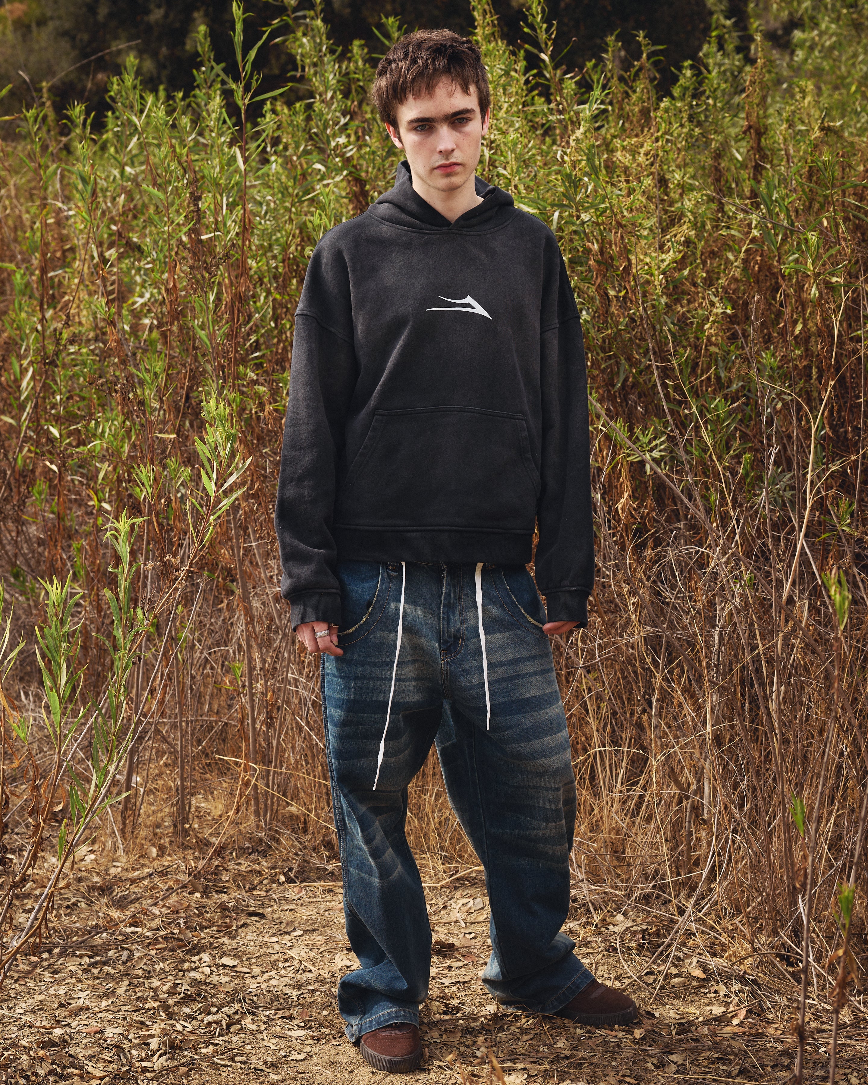 lakai-vintage-washed-wide-leg-denims-jeans-blue image 2