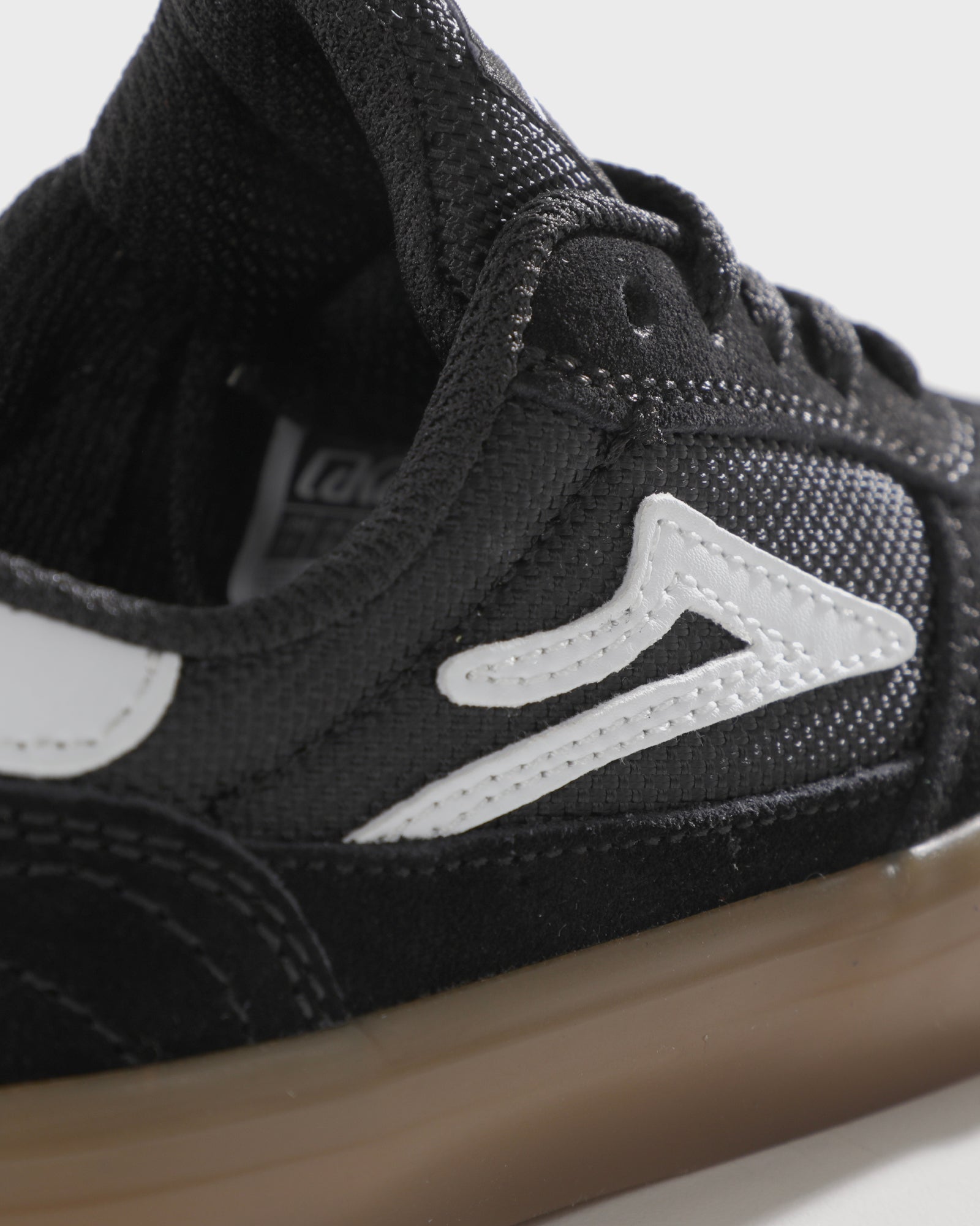 lakai-cambridge-kids-skateschuh-black-gum-suede image 3