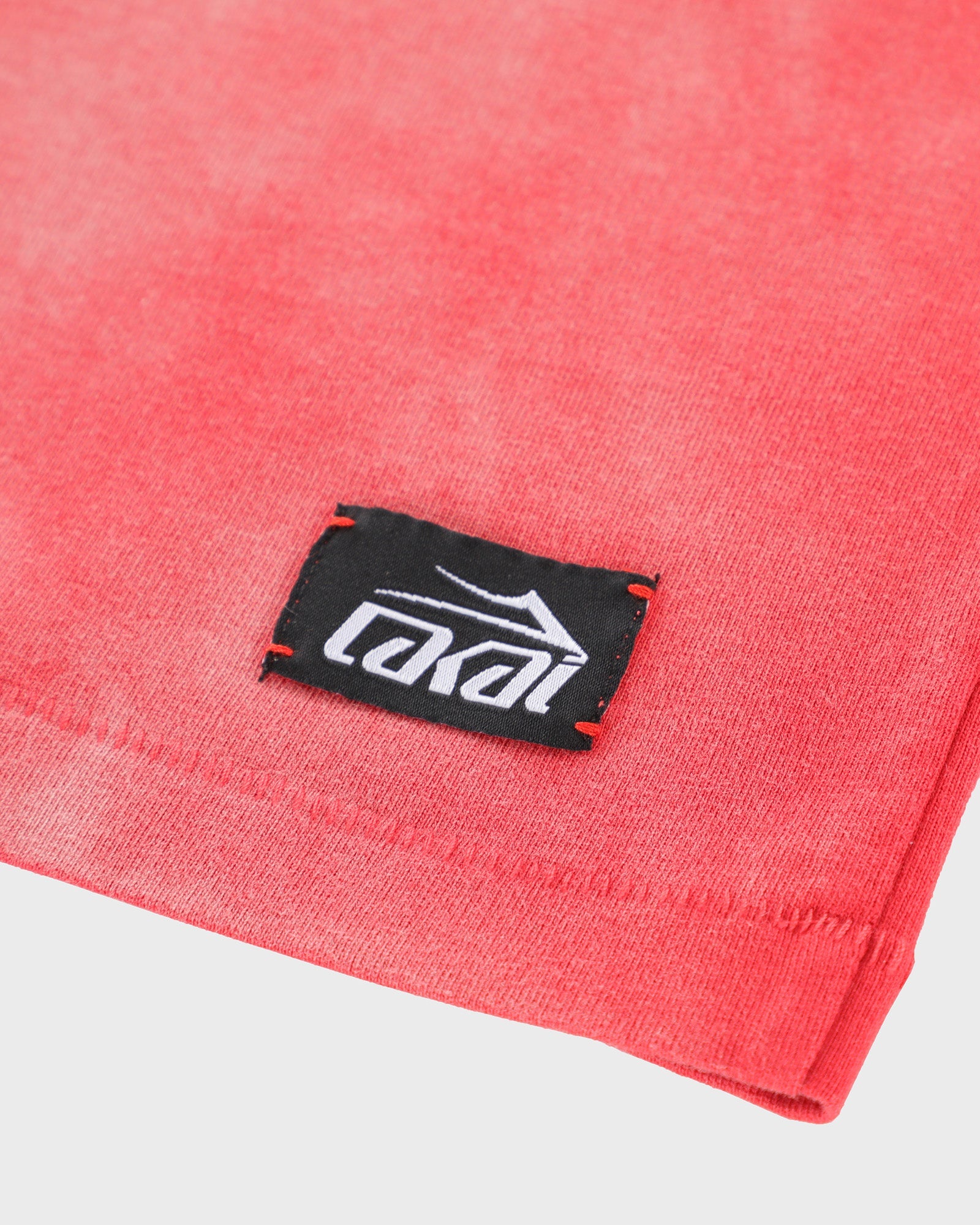 lakai-sunfaded-cropped-boxy-tee-rot-t-shirt image 7