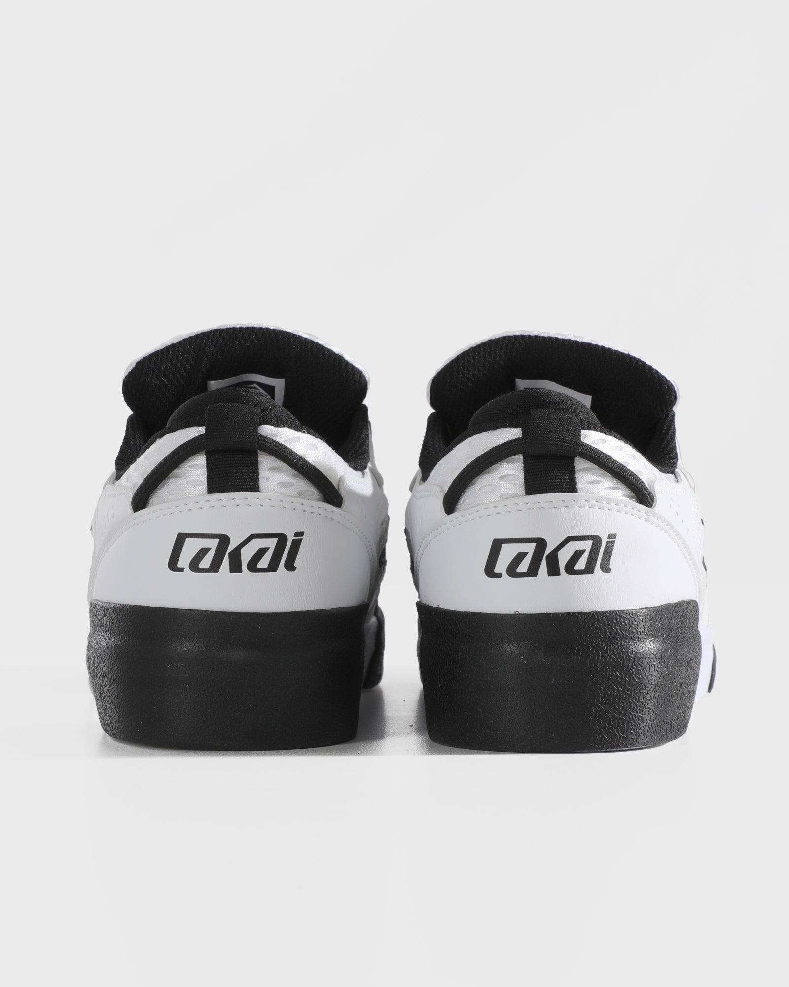 lakai-aran-wei-es-leder-schwarz image 6